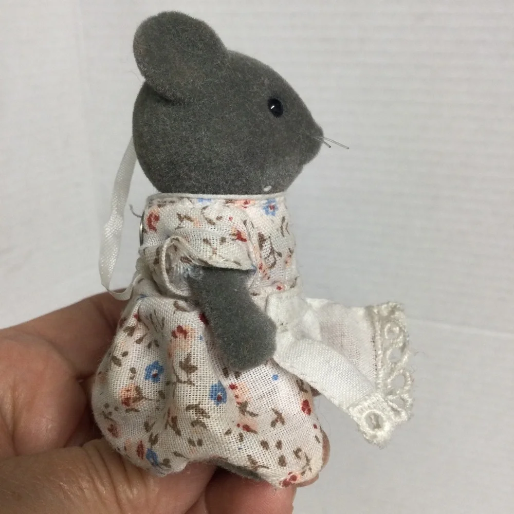 Sylvanian Families Calico Critters Vintage Thistlethorn Grey Mouse Dad & Mom